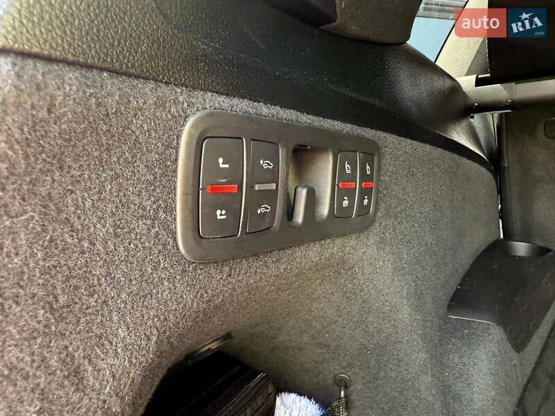 Позашляховик / Кросовер Audi Q7 2020 в Кам'янець-Подільському
