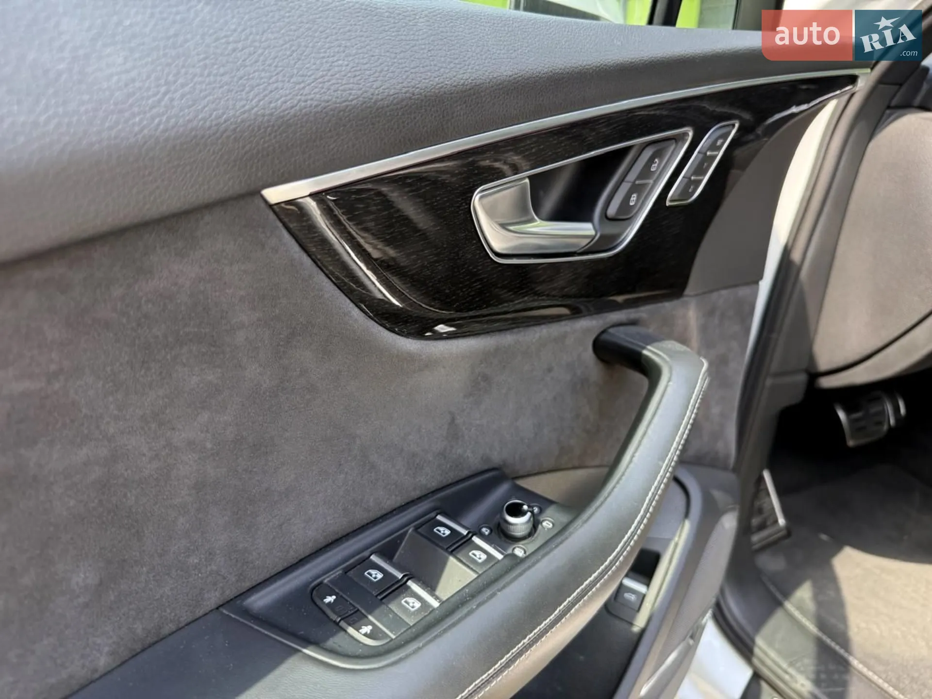2020 Audi Q7 - мініатюра 27