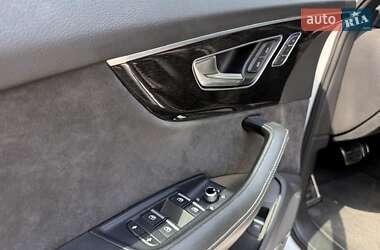 Внедорожник / Кроссовер Audi Q7 2020 в 