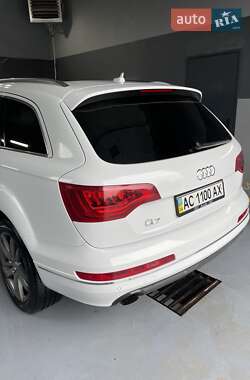 Внедорожник / Кроссовер Audi Q7 2012 в 