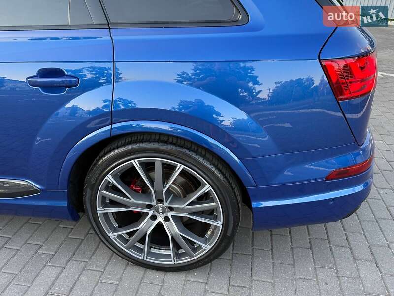 Внедорожник / Кроссовер Audi Q7 2016 в Харькове