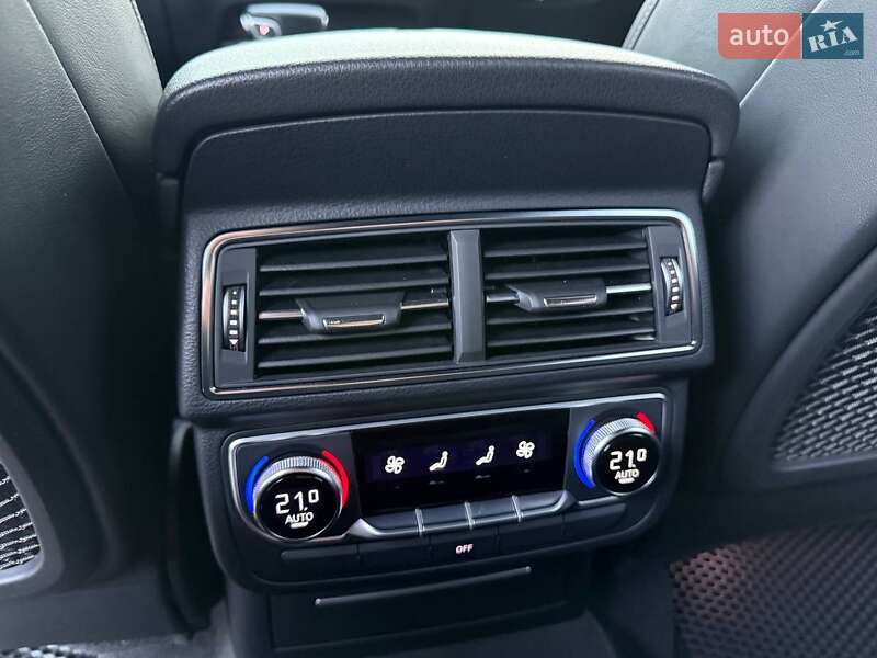 Внедорожник / Кроссовер Audi Q7 2016 в Харькове