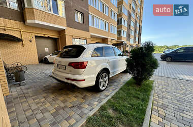 Внедорожник / Кроссовер Audi Q7 2012 в 