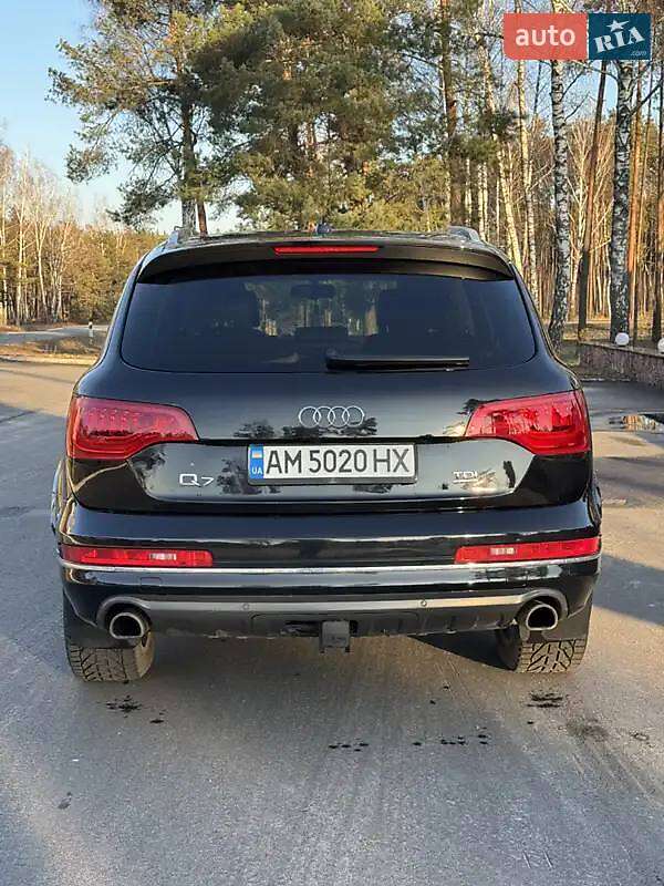 Внедорожник / Кроссовер Audi Q7 2014 в Ивано-Франковске