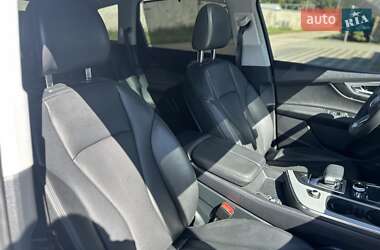 Внедорожник / Кроссовер Audi Q7 2018 в 