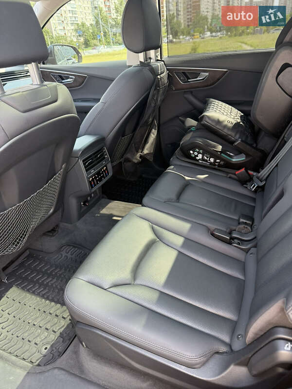Внедорожник / Кроссовер Audi Q7 2019 в Киеве фото 19 Внедорожник / Кроссовер Audi Q7 2019 в Киеве