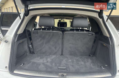 Внедорожник / Кроссовер Audi Q7 2011 в 