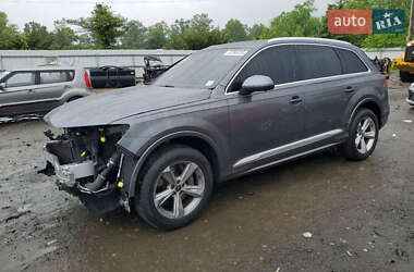 Внедорожник / Кроссовер Audi Q7 2020 в 