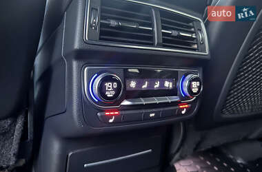 Внедорожник / Кроссовер Audi Q7 2017 в 