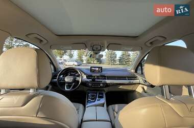 Внедорожник / Кроссовер Audi Q7 2019 в 