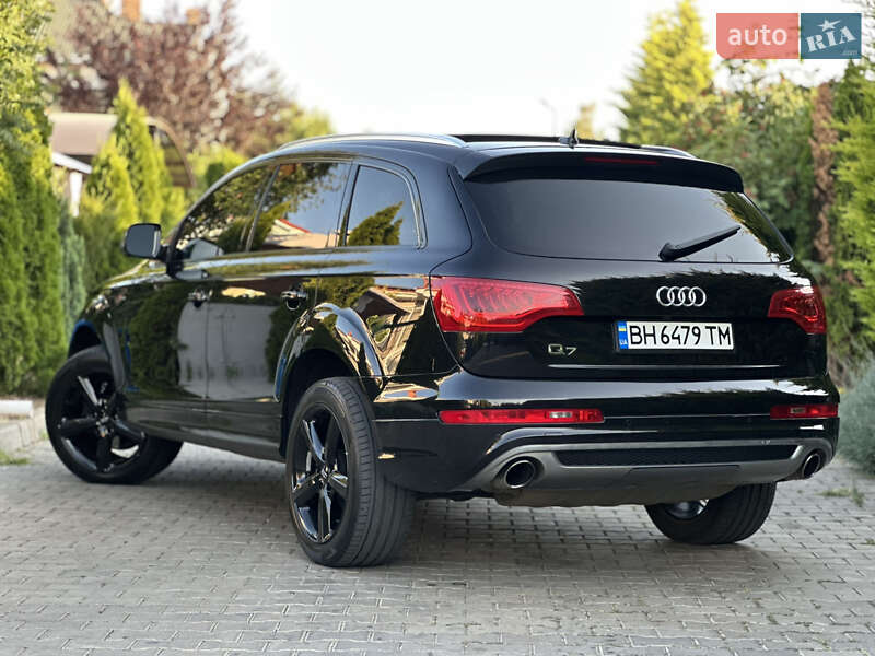 Внедорожник / Кроссовер Audi Q7 2011 в Одессе