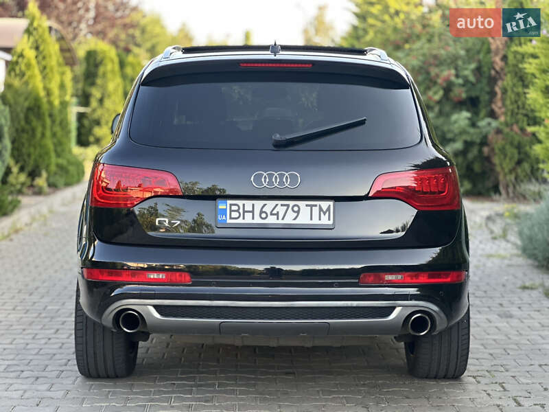 Внедорожник / Кроссовер Audi Q7 2011 в Одессе