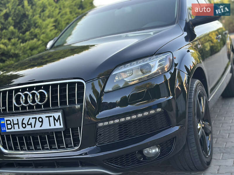 Внедорожник / Кроссовер Audi Q7 2011 в Одессе