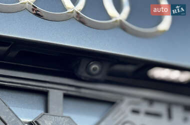 Внедорожник / Кроссовер Audi Q7 2017 в 