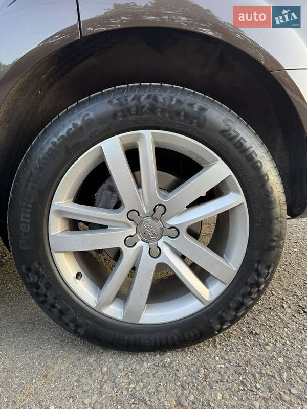 Позашляховик / Кросовер Audi Q7 2011 в Чернівцях