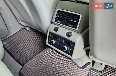 Внедорожник / Кроссовер Audi Q7 2011 в 