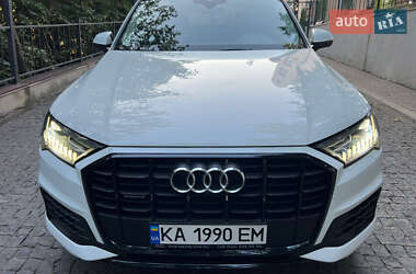 Внедорожник / Кроссовер Audi Q7 2019 в 