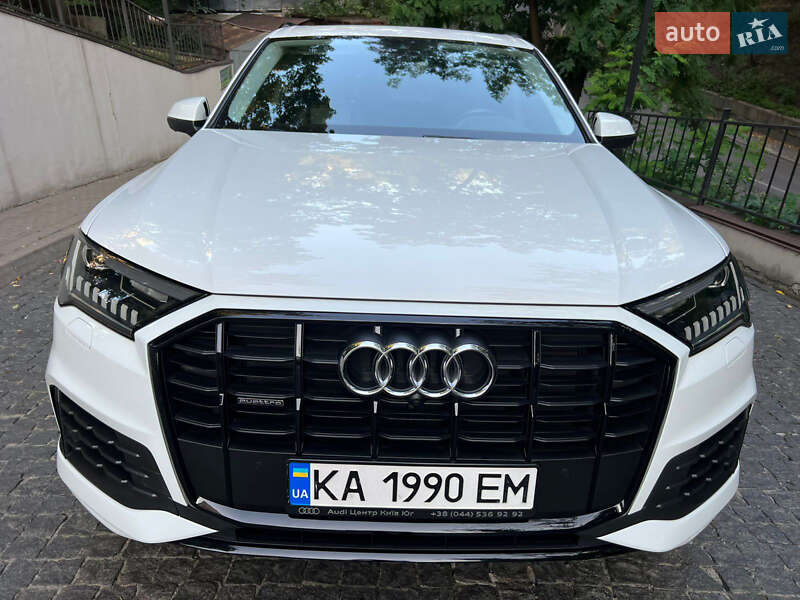 Позашляховик / Кросовер Audi Q7 2019 в Києві фото 49 Позашляховик / Кросовер Audi Q7 2019 в Києві
