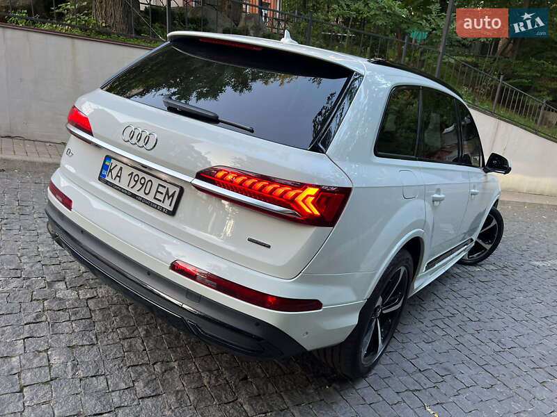 Позашляховик / Кросовер Audi Q7 2019 в Києві фото 69 Позашляховик / Кросовер Audi Q7 2019 в Києві