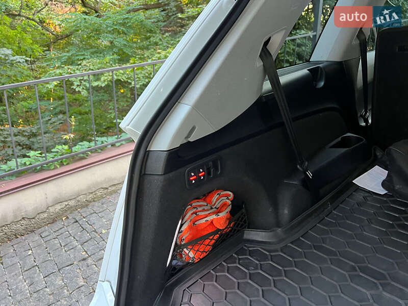 Позашляховик / Кросовер Audi Q7 2019 в Києві фото 82 Позашляховик / Кросовер Audi Q7 2019 в Києві