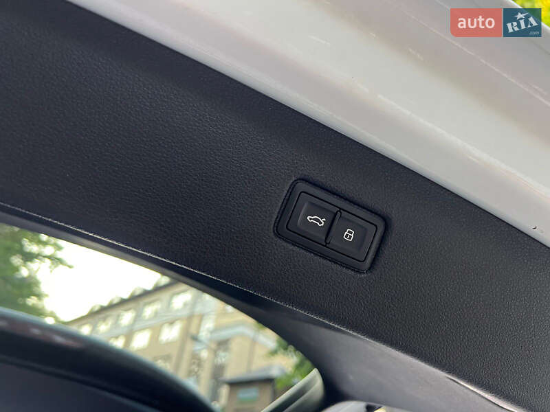 Позашляховик / Кросовер Audi Q7 2019 в Києві фото 83 Позашляховик / Кросовер Audi Q7 2019 в Києві