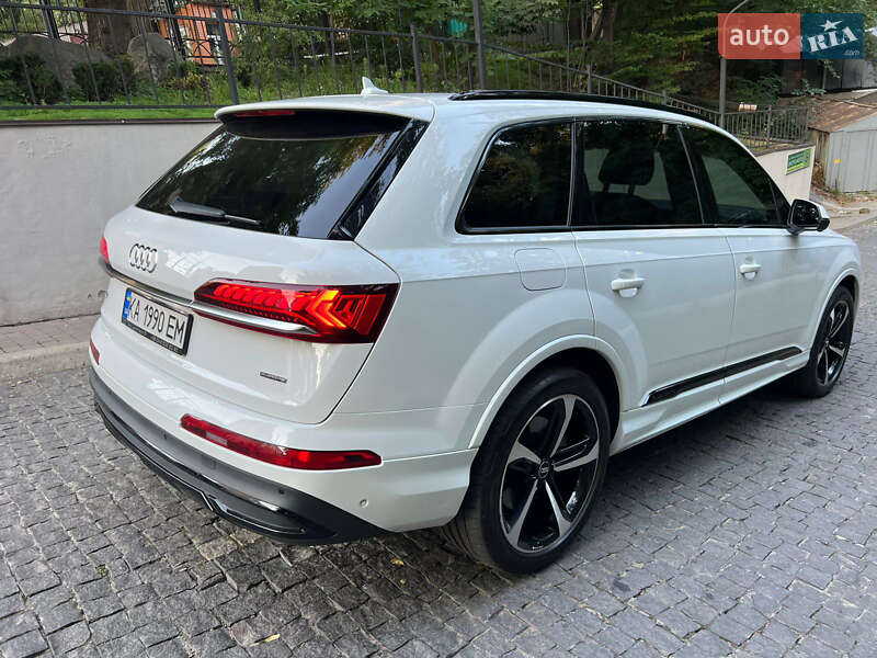 Позашляховик / Кросовер Audi Q7 2019 в Києві фото 124 Позашляховик / Кросовер Audi Q7 2019 в Києві