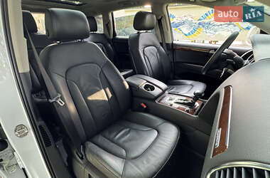 Внедорожник / Кроссовер Audi Q7 2013 в 