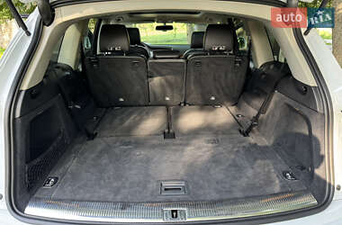 Внедорожник / Кроссовер Audi Q7 2013 в 