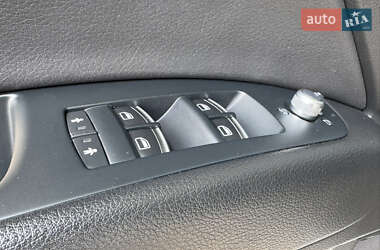 Внедорожник / Кроссовер Audi Q7 2013 в 