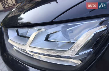 Внедорожник / Кроссовер Audi Q7 2015 в 