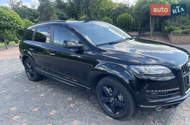 Внедорожник / Кроссовер Audi Q7 2015 в 