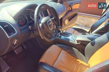 Внедорожник / Кроссовер Audi Q7 2009 в 