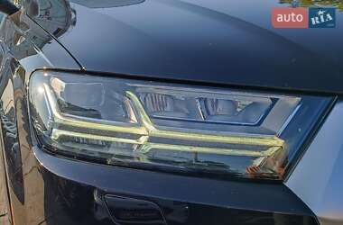 Внедорожник / Кроссовер Audi Q7 2018 в 