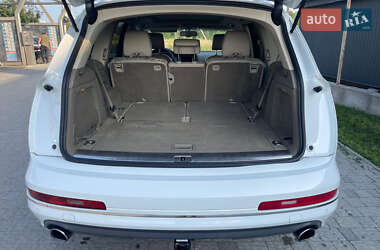 Внедорожник / Кроссовер Audi Q7 2013 в 