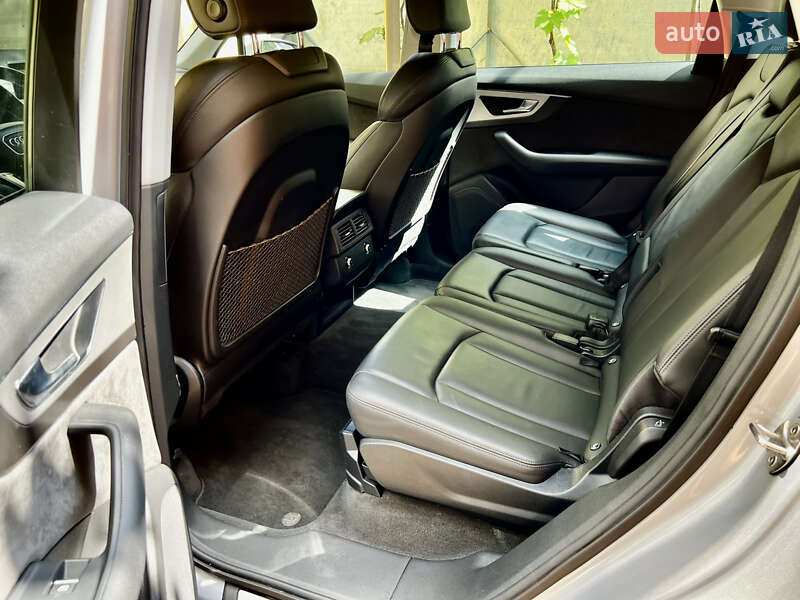 Внедорожник / Кроссовер Audi Q7 2015 в Мукачево фото 14 Внедорожник / Кроссовер Audi Q7 2015 в Мукачево