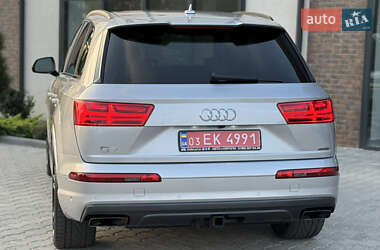 Внедорожник / Кроссовер Audi Q7 2019 в 