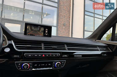 Внедорожник / Кроссовер Audi Q7 2019 в 