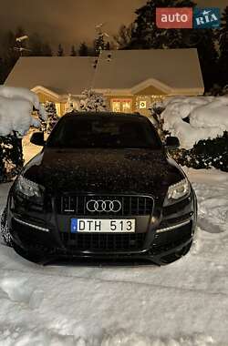 Внедорожник / Кроссовер Audi Q7 2011 в 