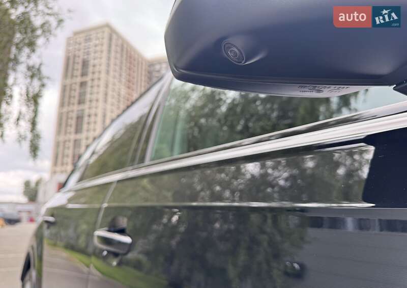Внедорожник / Кроссовер Audi Q7 2024 в Киеве