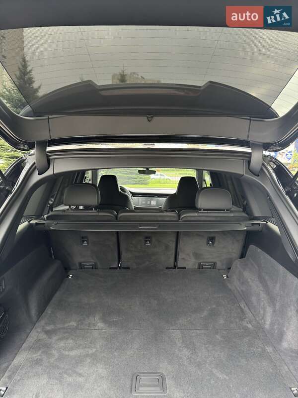 Внедорожник / Кроссовер Audi Q7 2024 в Киеве