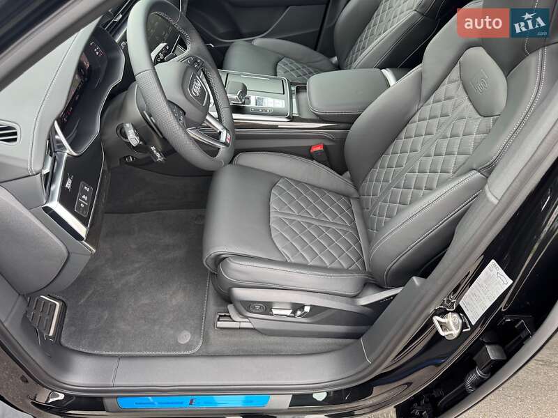 Внедорожник / Кроссовер Audi Q7 2024 в Киеве