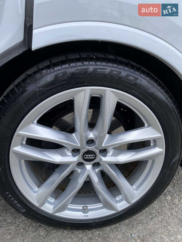 Внедорожник / Кроссовер Audi Q7 2017 в Тячеве фото 9 Внедорожник / Кроссовер Audi Q7 2017 в Тячеве