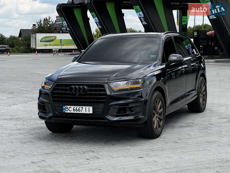 Внедорожник / Кроссовер Audi Q7 2016 в Львове