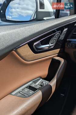 Внедорожник / Кроссовер Audi Q7 2018 в 