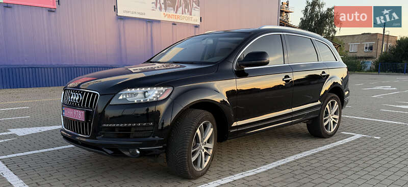 Внедорожник / Кроссовер Audi Q7 2013 в 