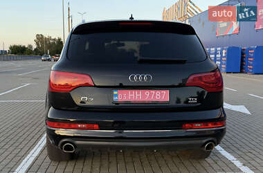 Внедорожник / Кроссовер Audi Q7 2013 в 