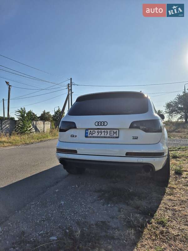 Внедорожник / Кроссовер Audi Q7 2012 в Запорожье