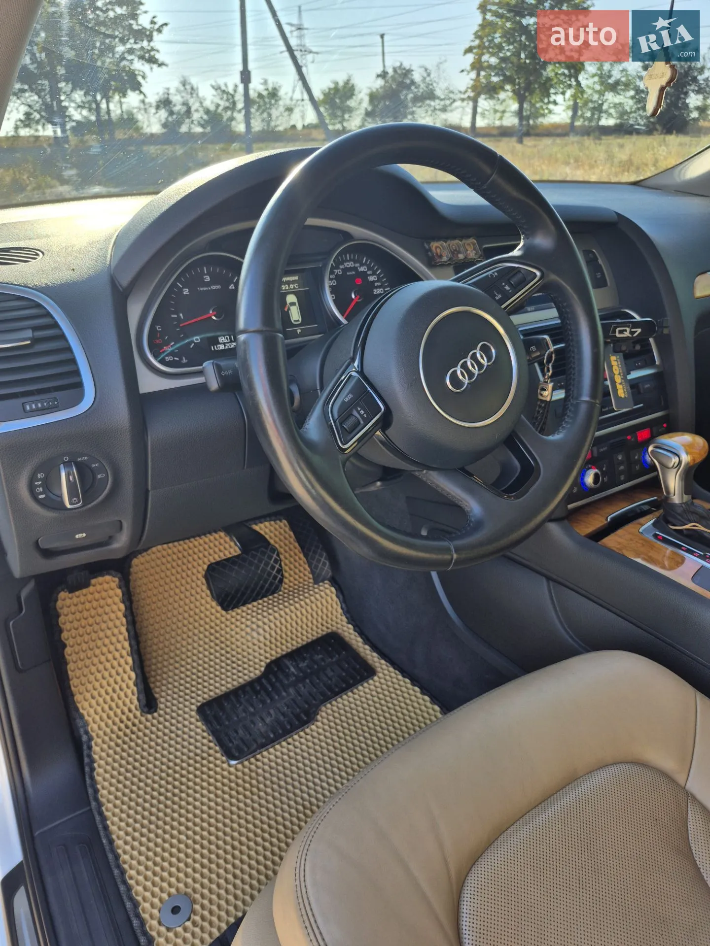 2012 Audi Q7 - мініатюра 27