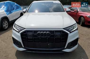 Внедорожник / Кроссовер Audi Q7 2022 в 