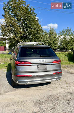 Позашляховик / Кросовер Audi Q7 2020 в Львові